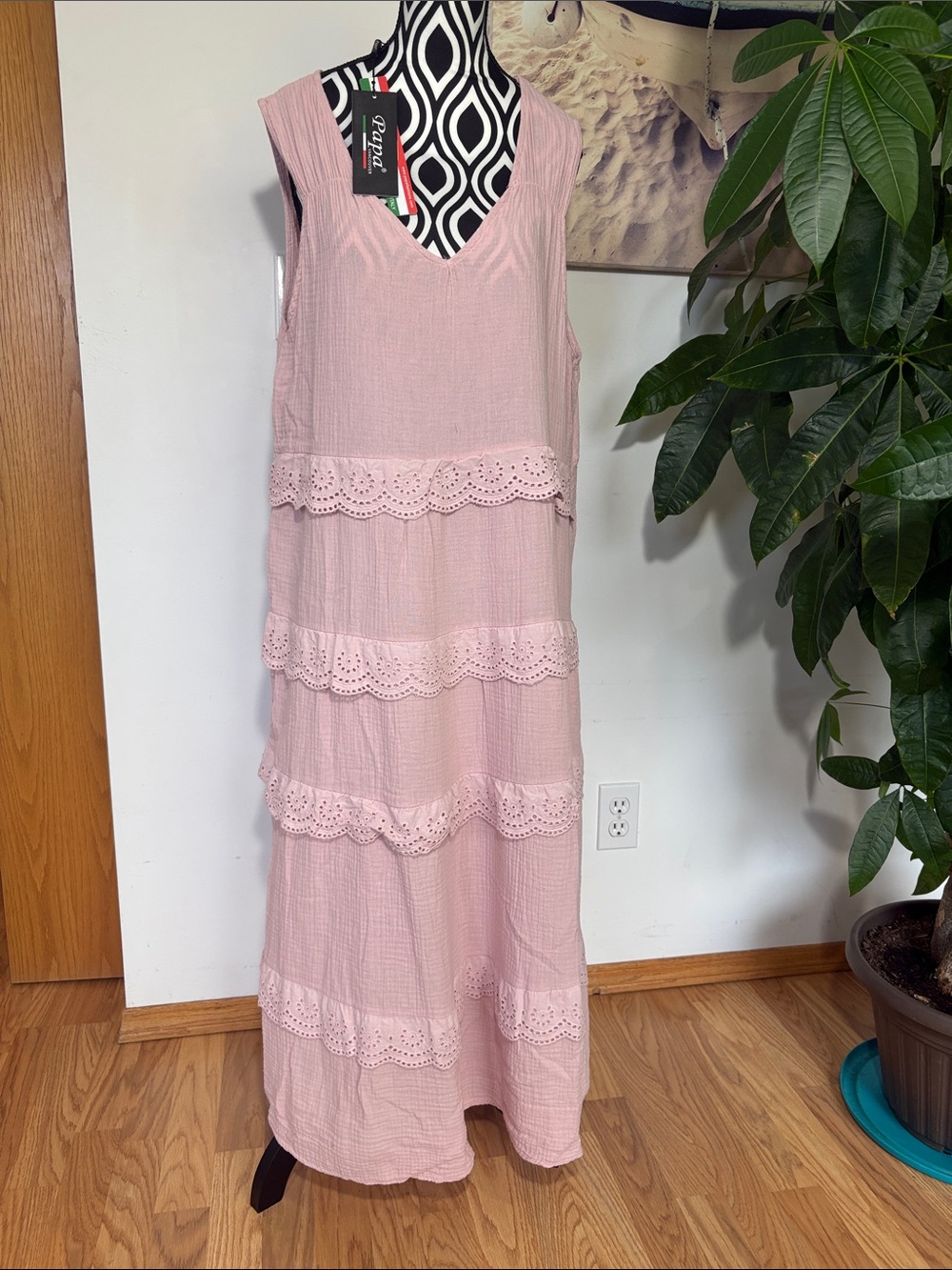NWT PAPA VANCOUVER Sleeveless Blush Pink Eyelet Tiered Maxi Dress gorgeous